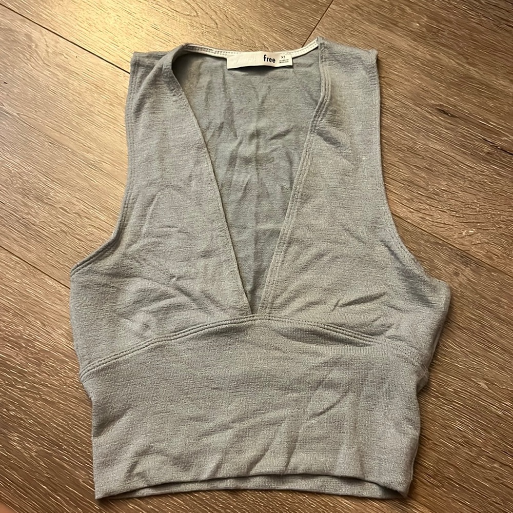 Wilfred Grey Cropped tank